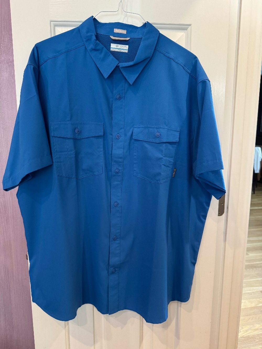 Columbia XXL short sleeve shirt, blue, excellent condition